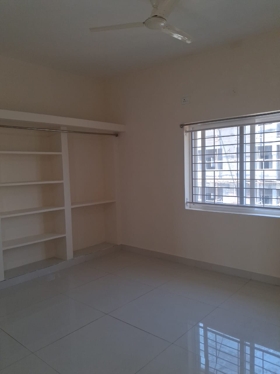 3 BHK Flat for sale in Su